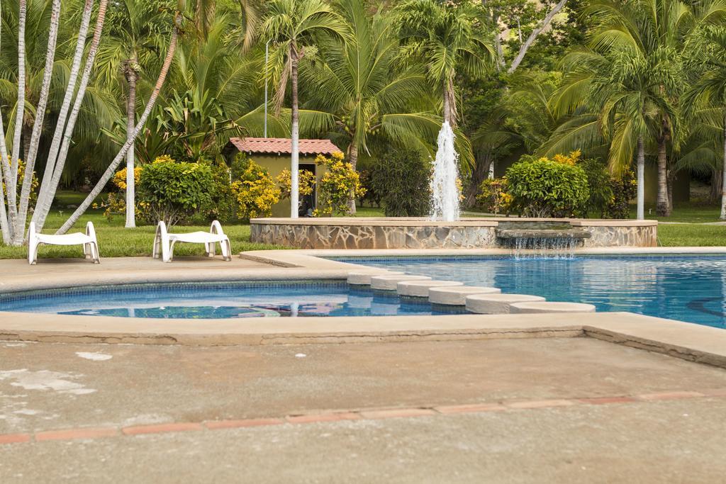 Hotel Guanacaste Lodge Playa Flamingo Exterior photo