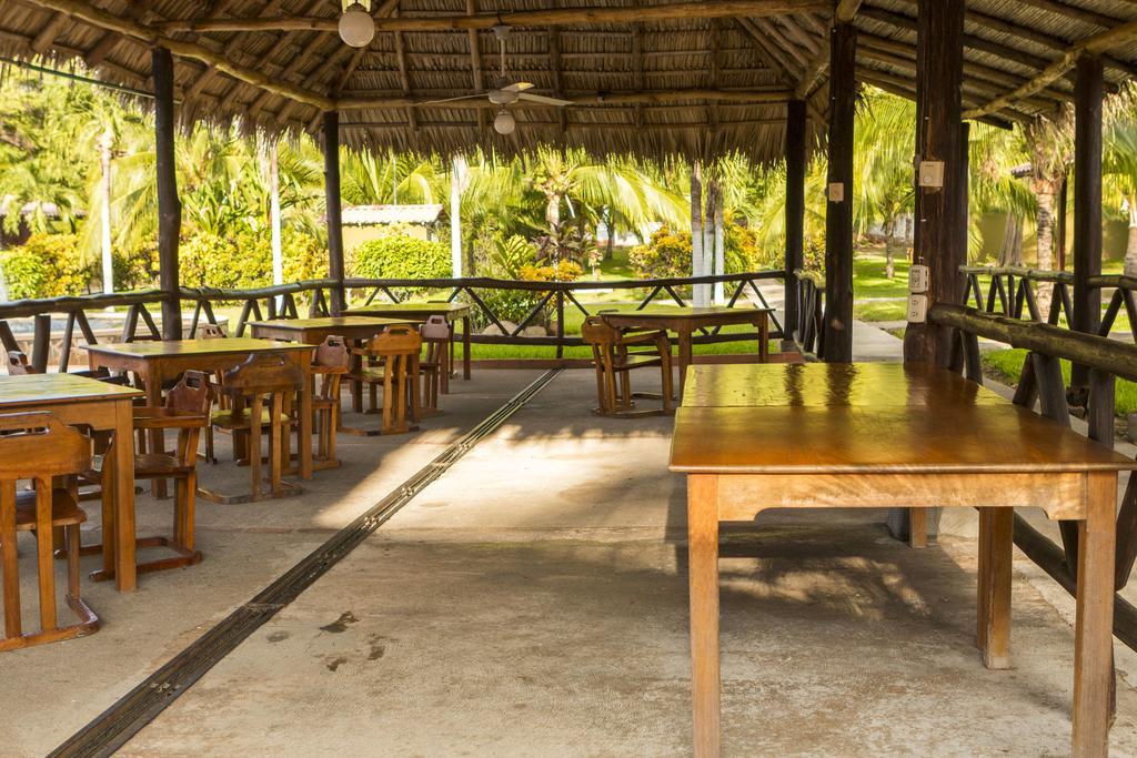 Hotel Guanacaste Lodge Playa Flamingo Exterior photo