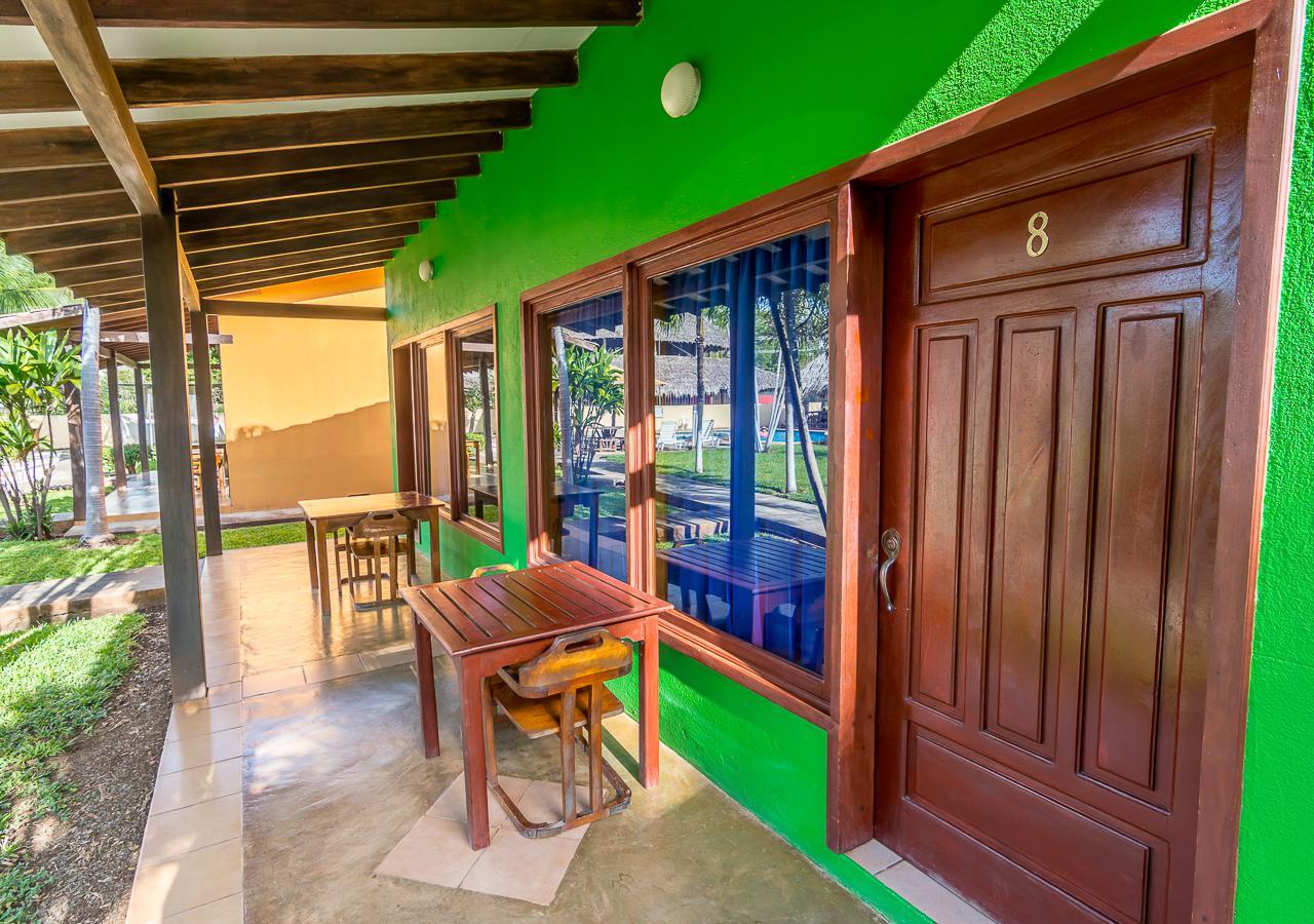 Hotel Guanacaste Lodge Playa Flamingo Exterior photo